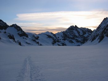 Lever de soleil sur le Glacier Blanc